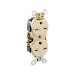 Toma LEVITON Doble 15 Amp...